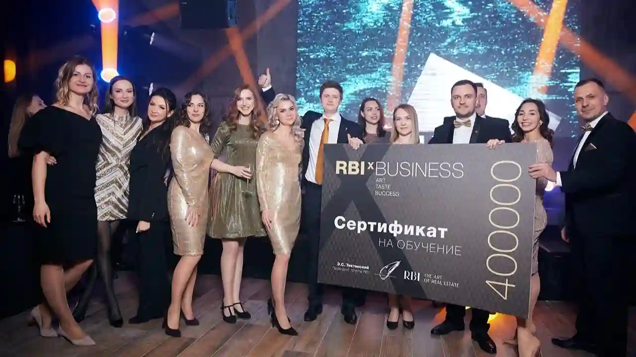 MINI АВТОDОМ Санкт-Петербург – официальный партнер RBI X BUSINESS